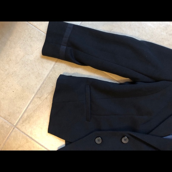 Navy Blazer, never worn! - Picture 4 of 5